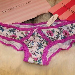 NEW Victoria's Secret Hiphugger Lace Trim Size Small NWT Deadstock